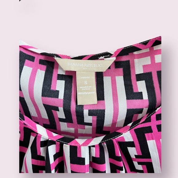 Banana Republic pink, white and‎ black tank/shell size Small - Picture 3 of 4
